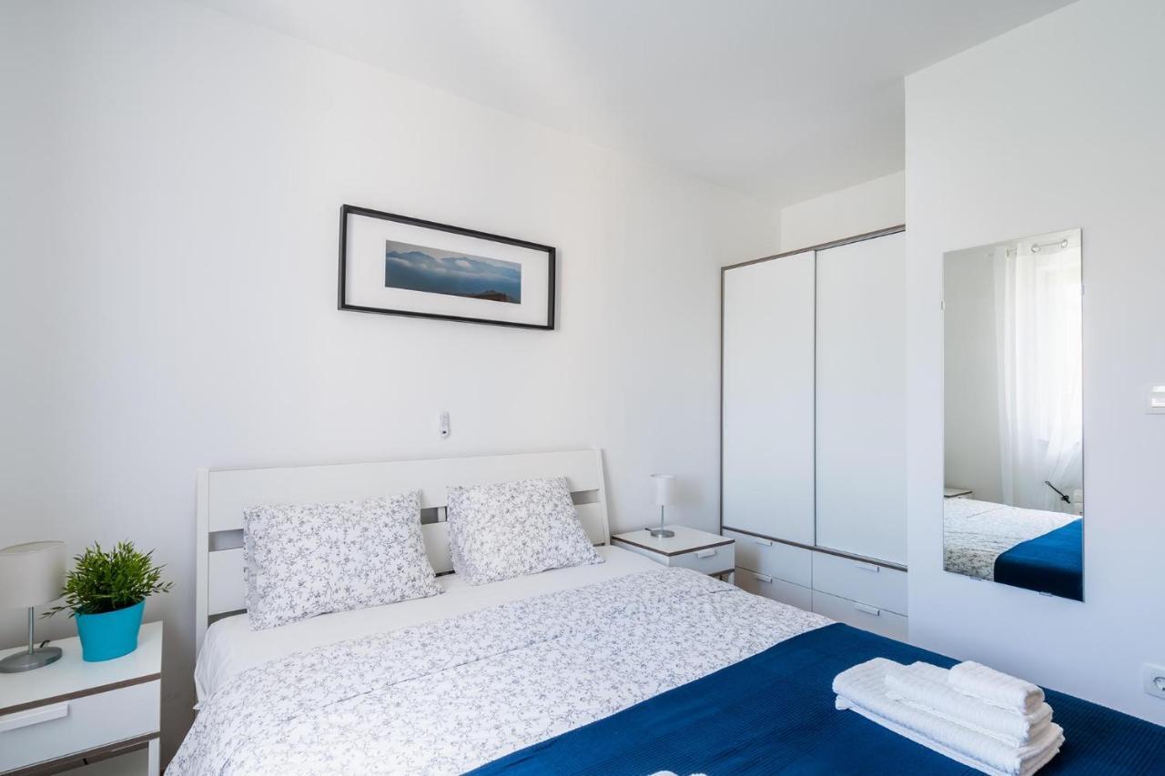 Downtown Apartments Dorian And Nadia Opatija Exterior photo